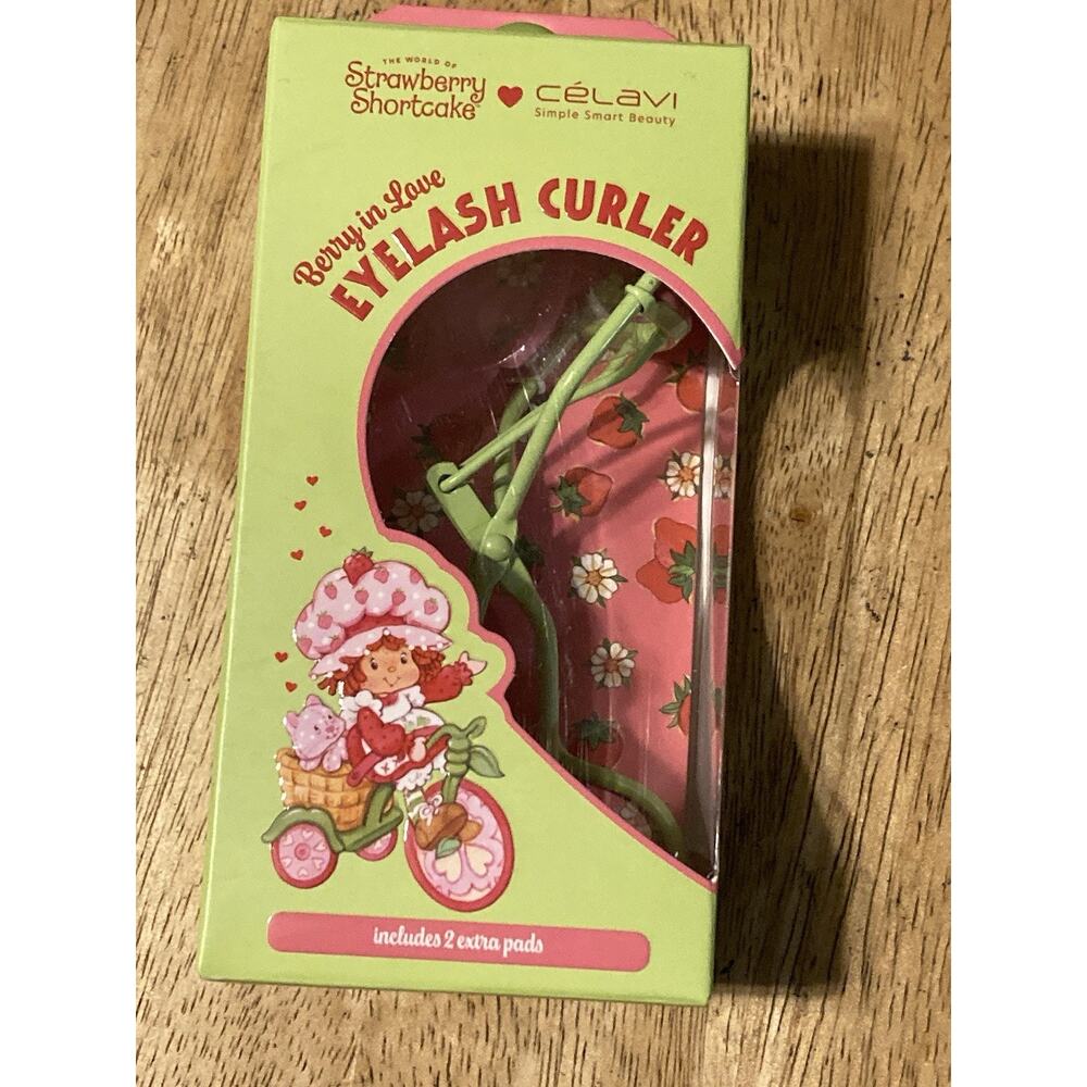 Strawberry Shortcake Eyelash Curler Berry In‎ Love Green Celavi Makeup Accessory